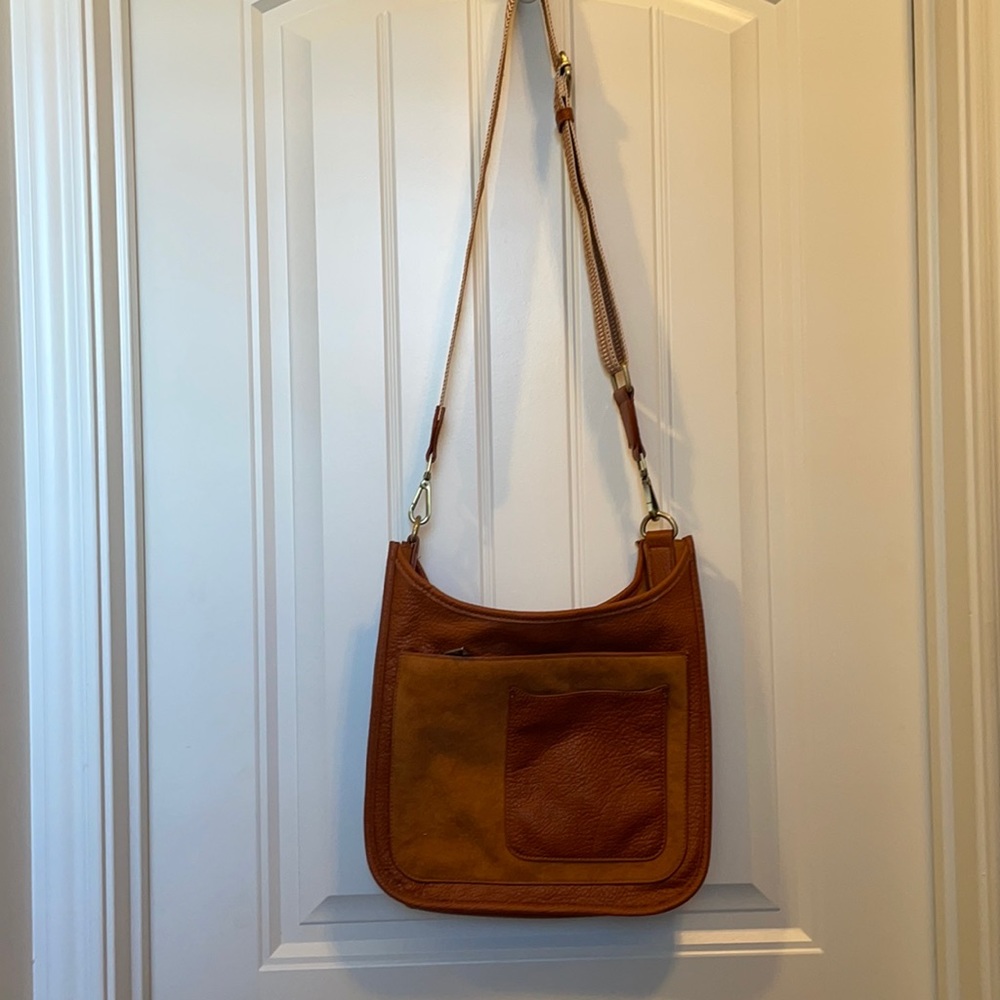 Shiraleah Arden Crossbody Messenger Bag/Purse with detachable Strap